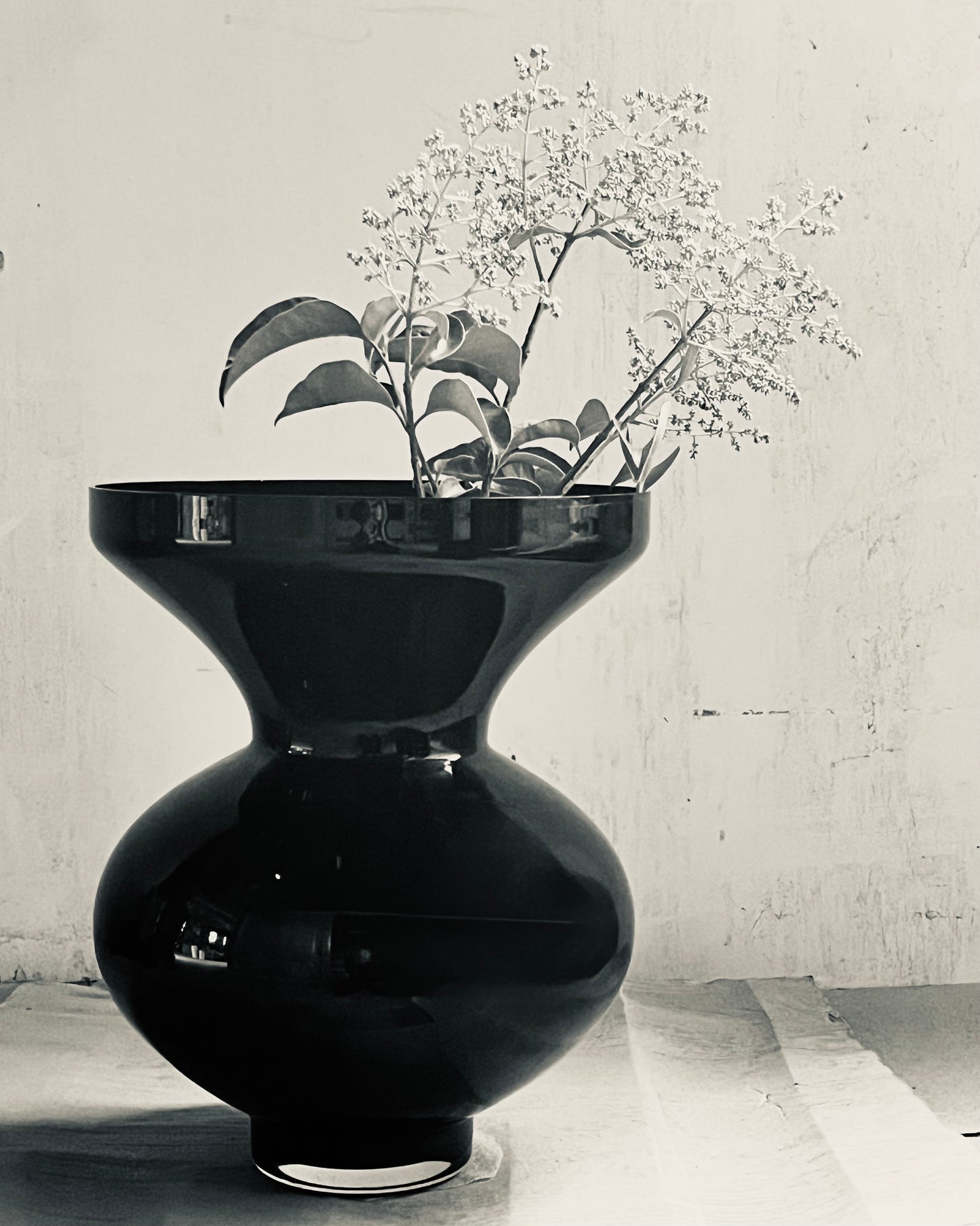 #1/9 VASE FABIONA couleur : Nero