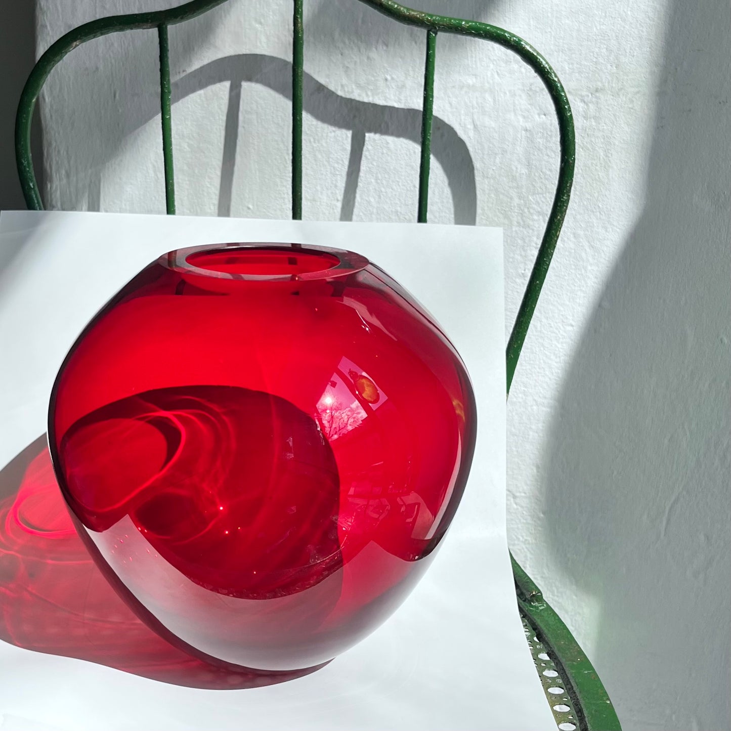 Glass Vase THEA Colour: Rosso H: 26cm