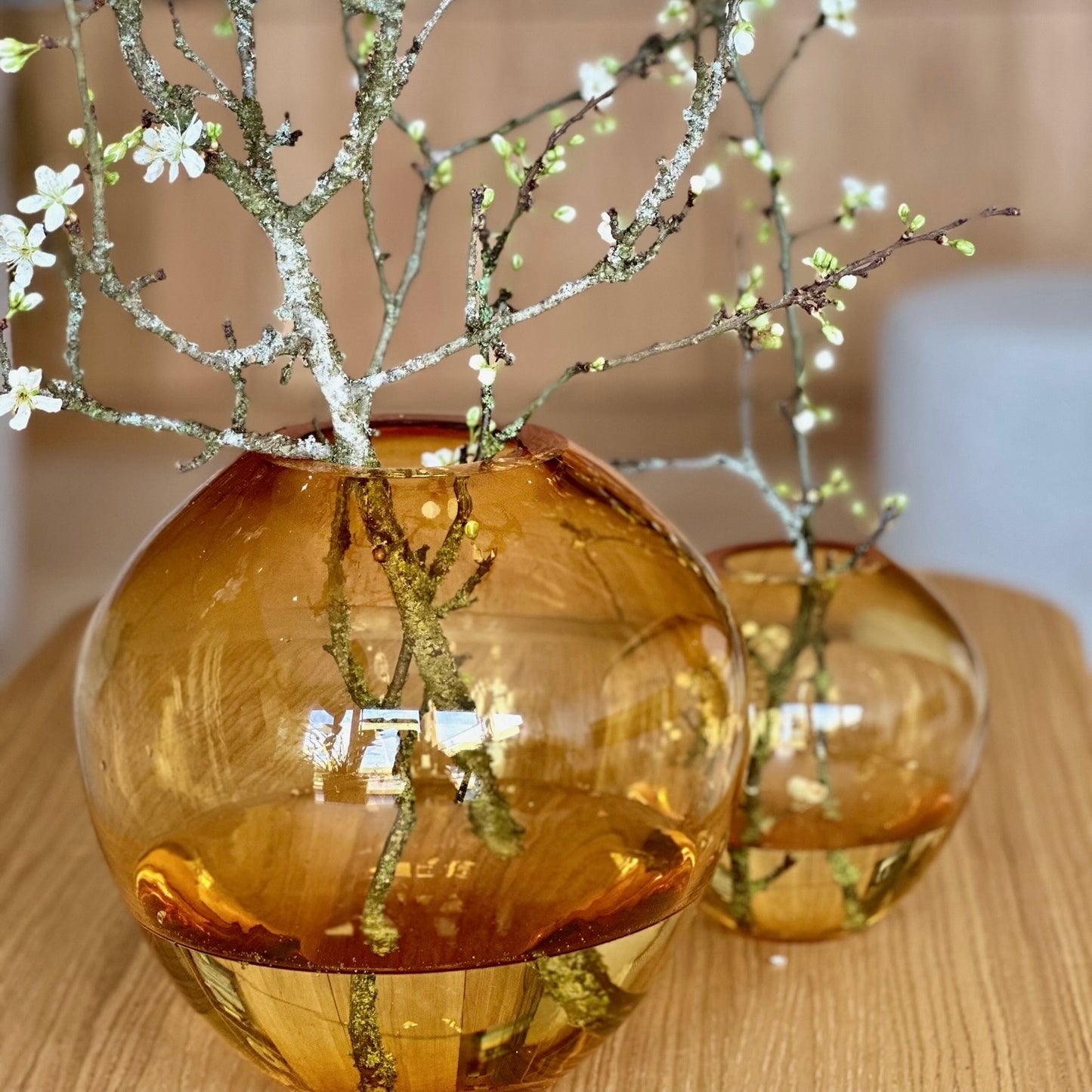 Glass Vase THEA Colour: Amber H: 23cm