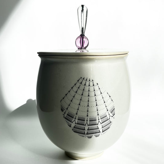 Dose Ornament 1